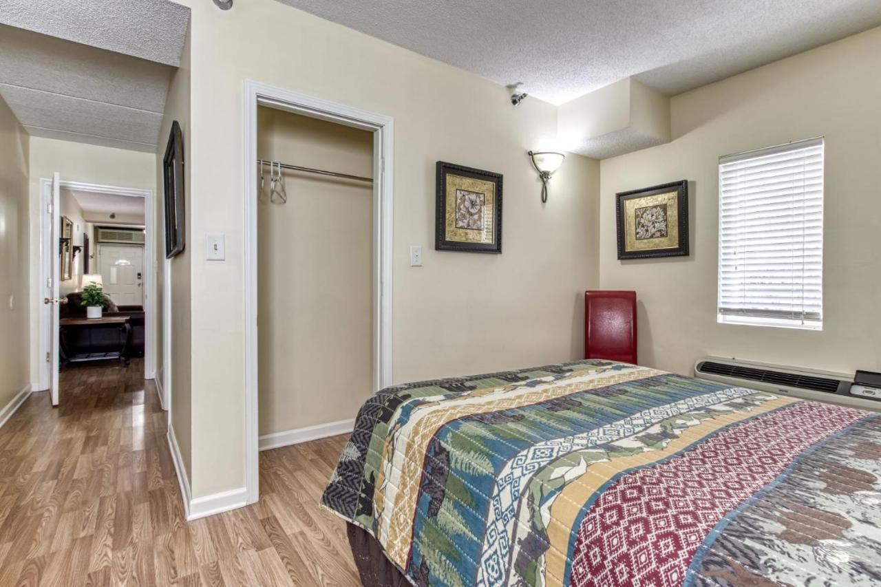 Gatlinburg Towers Condo Unit 501 - Great Location! Close To Town! Condo Exterior photo